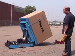 Schodišťový robot SR 1750 (4)