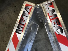 Hliníková nájezdová rampa 187510 (3)