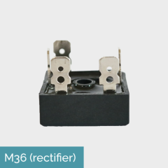 Větrný generátor SMARTWIND 300W (2)